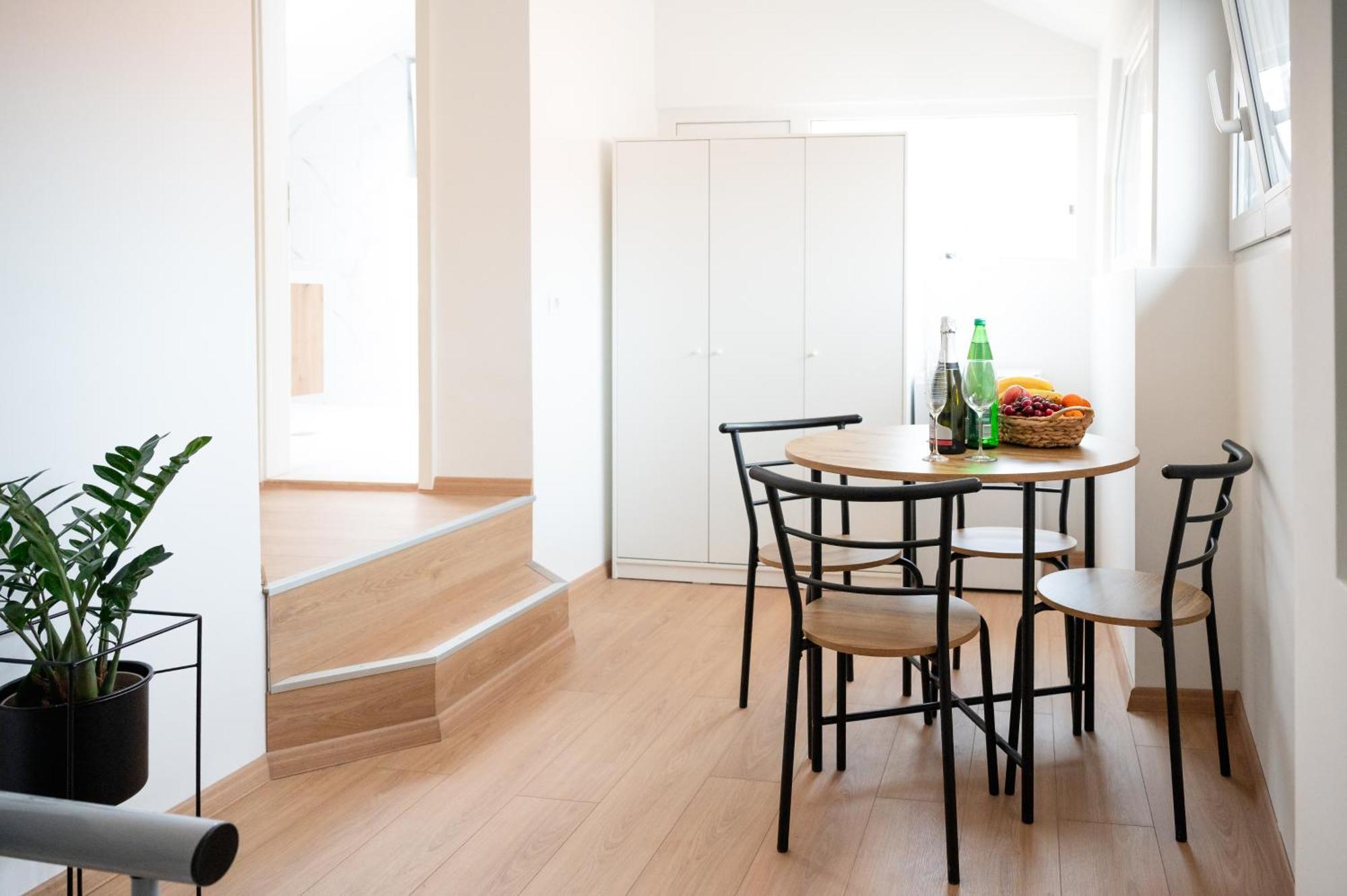 Lev Apartments Изола Экстерьер фото