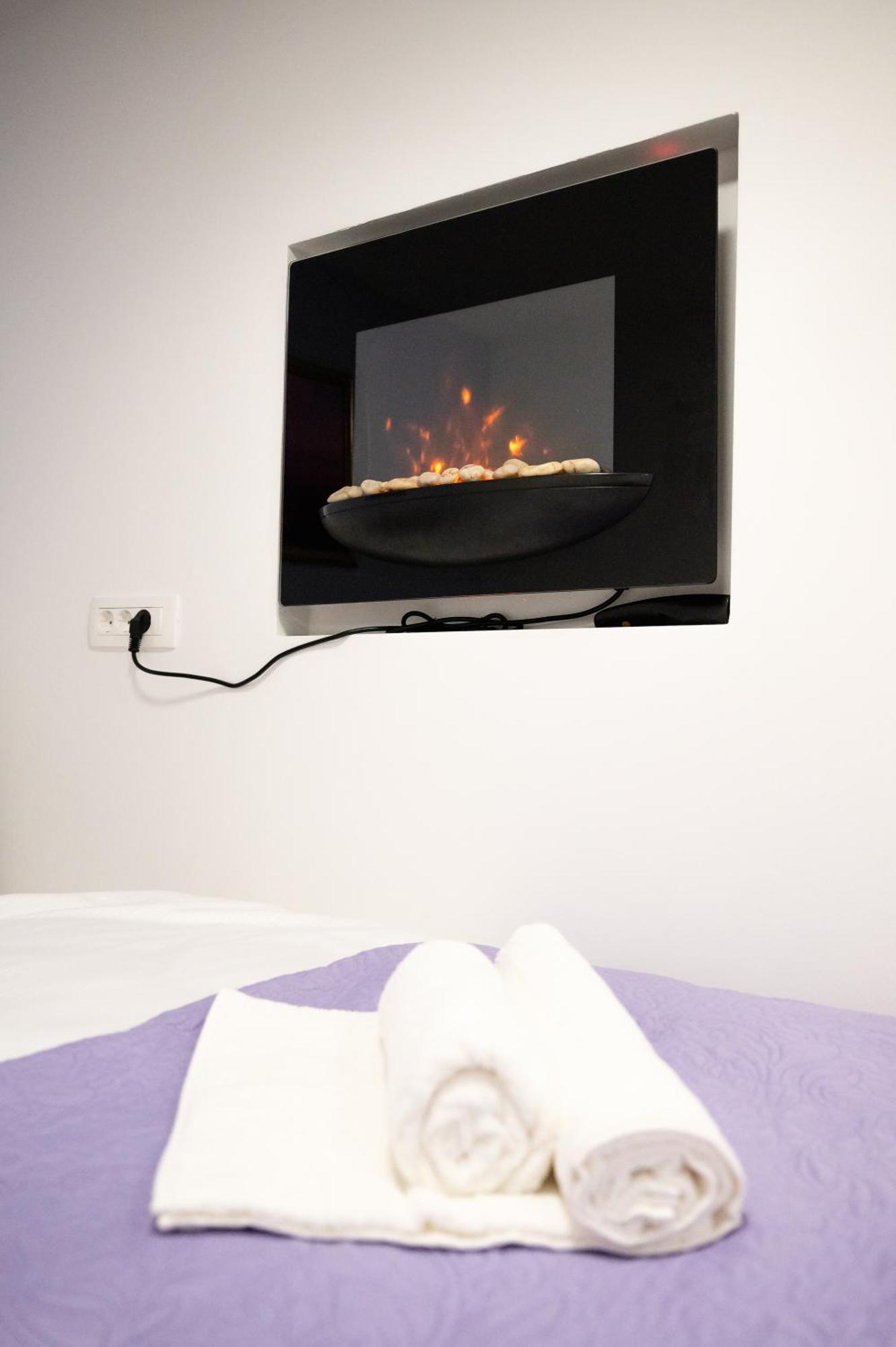 Lev Apartments Изола Номер фото