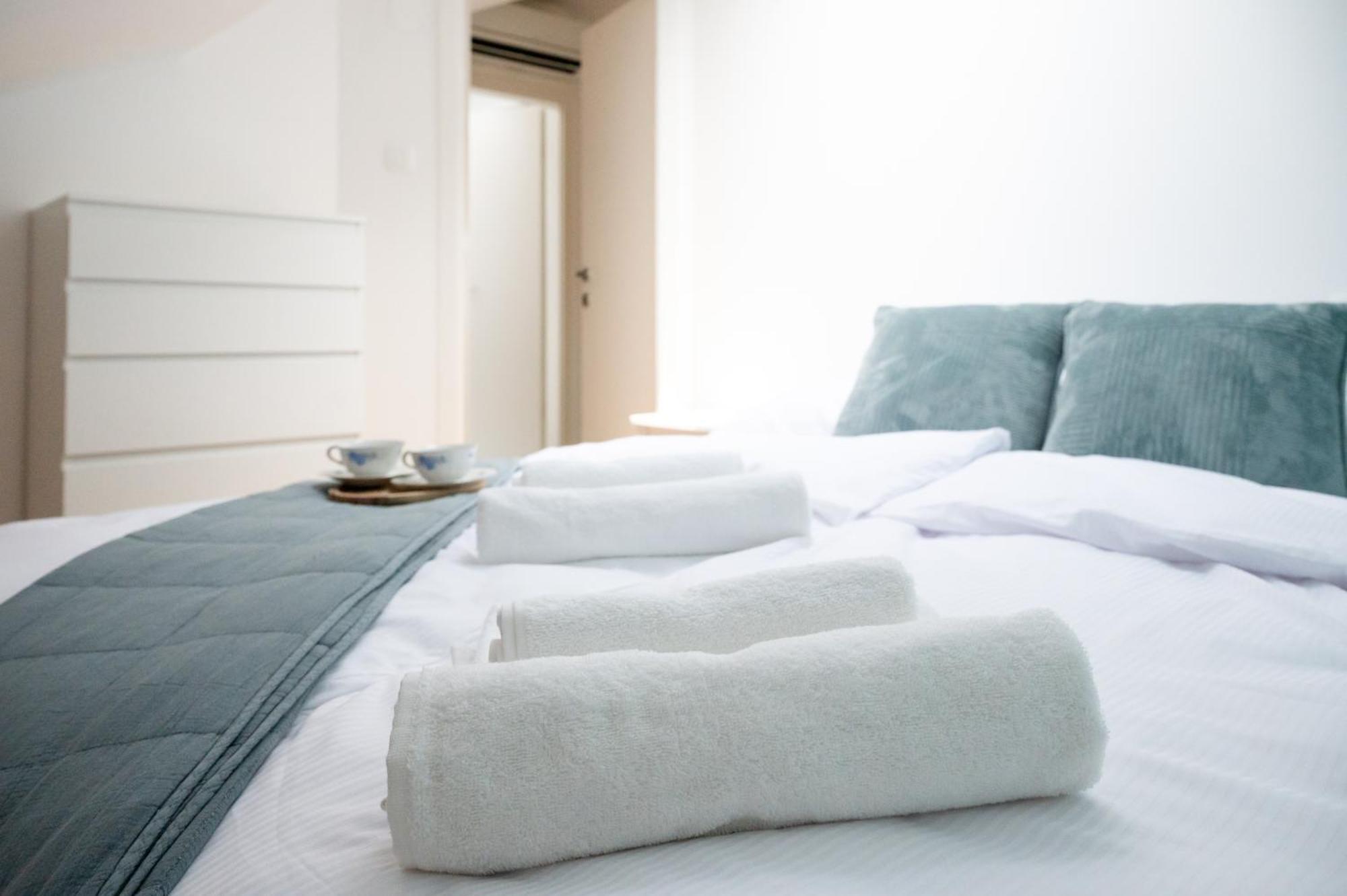 Lev Apartments Изола Экстерьер фото