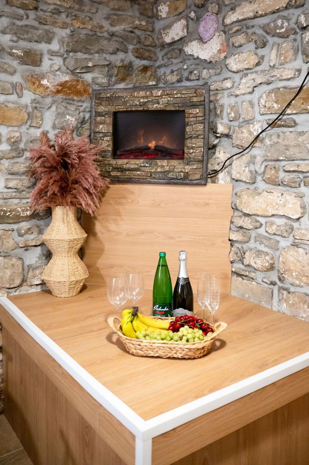 Lev Apartments Изола Экстерьер фото